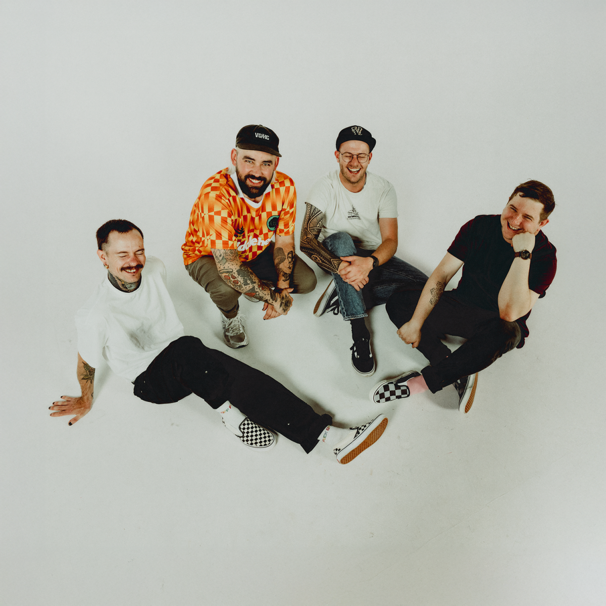 Desert Lily + Sin Imperio