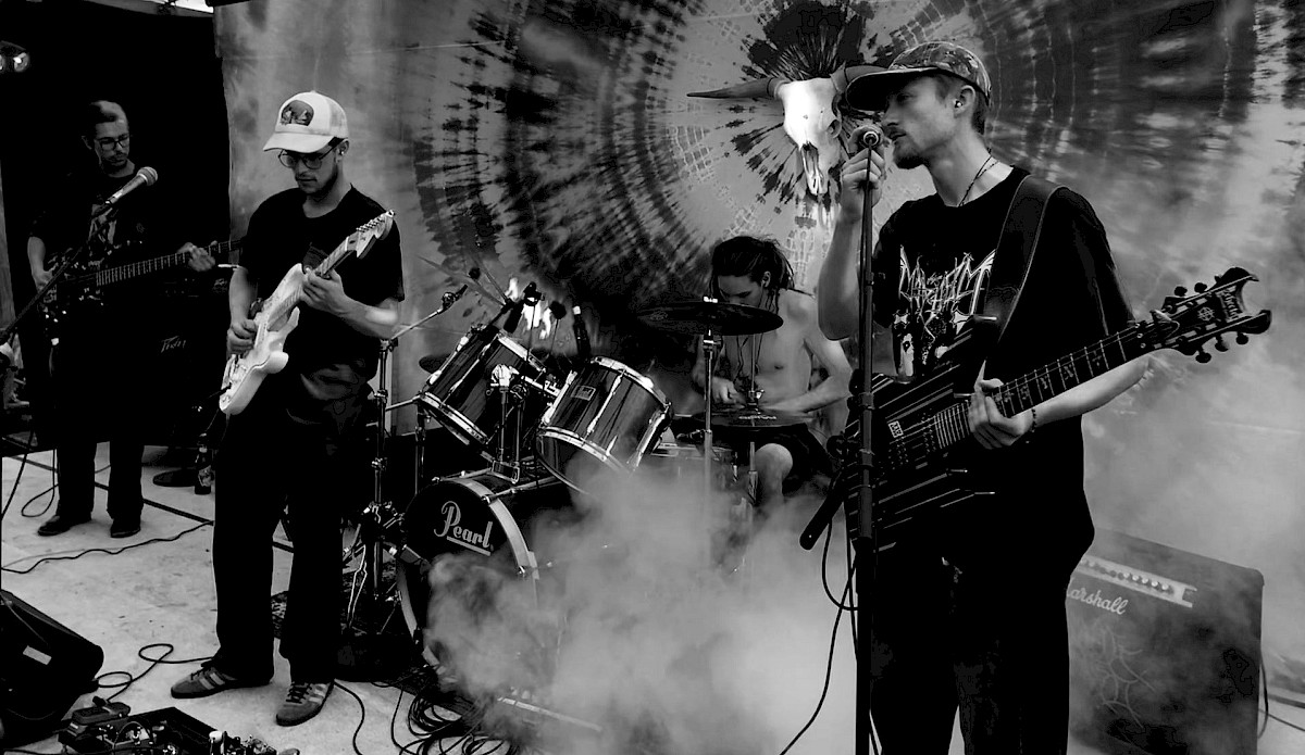 Suicide Catdoors & Zügig